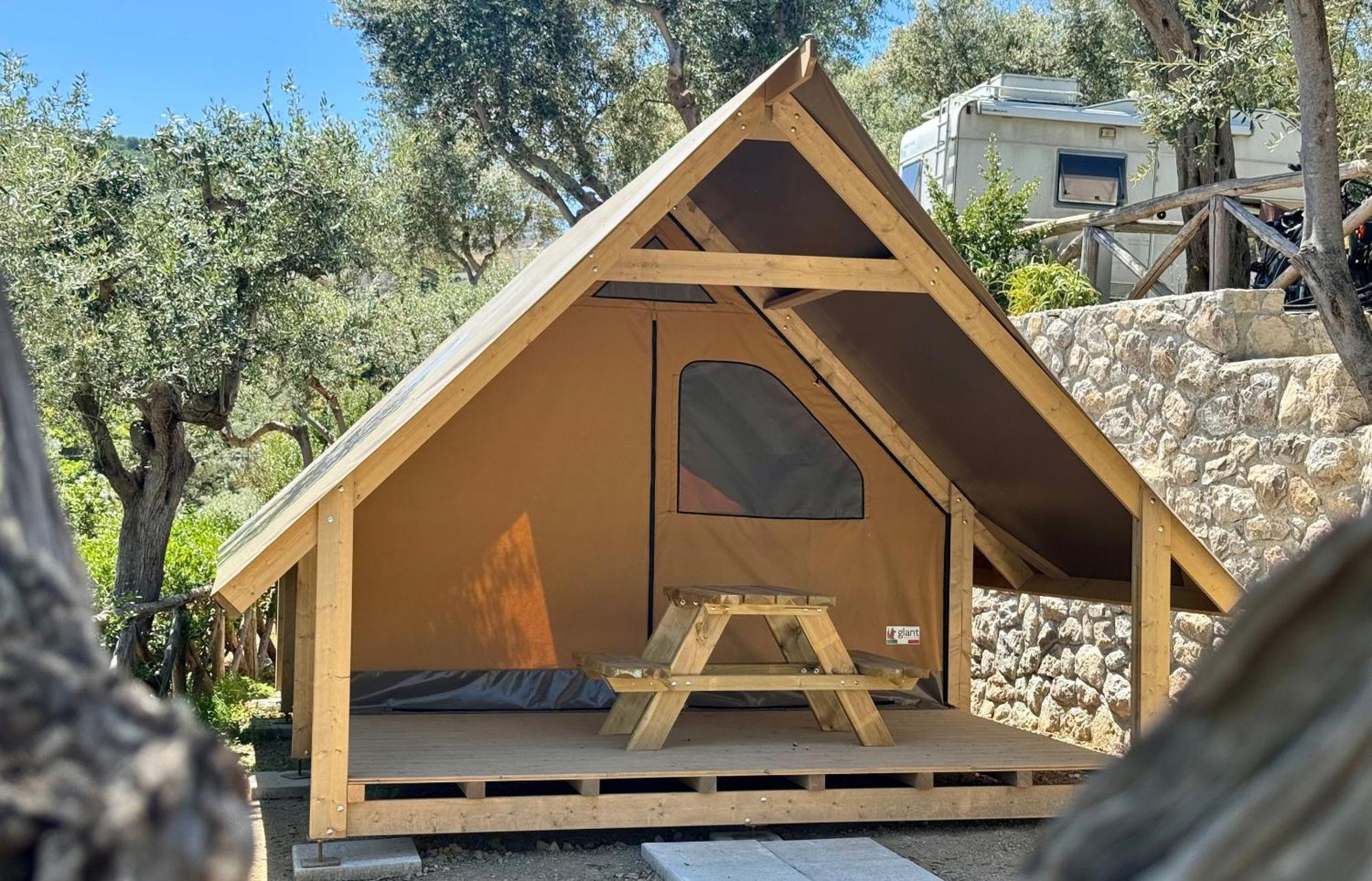 Hostel & Glamping Santa Fortunata 소렌토 외부 사진